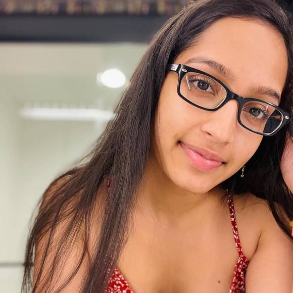 anisha_s1215